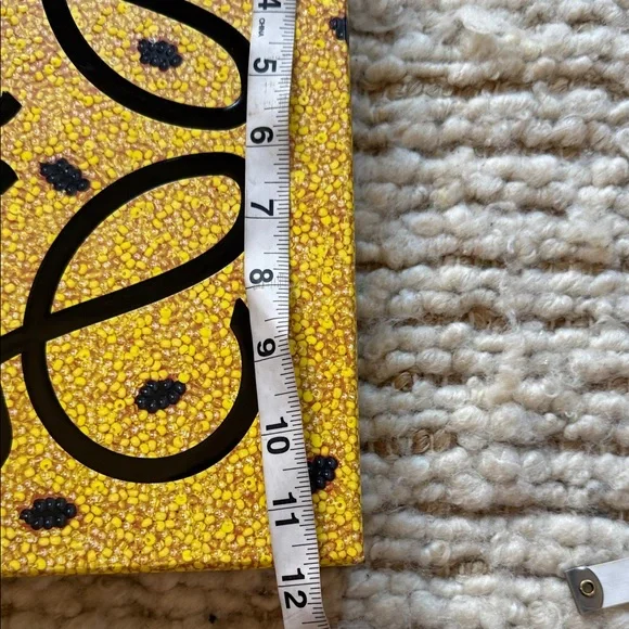 🧡 NEW Loewe limited edition Speckled Yellow Gift Box - Picture 5 of 5